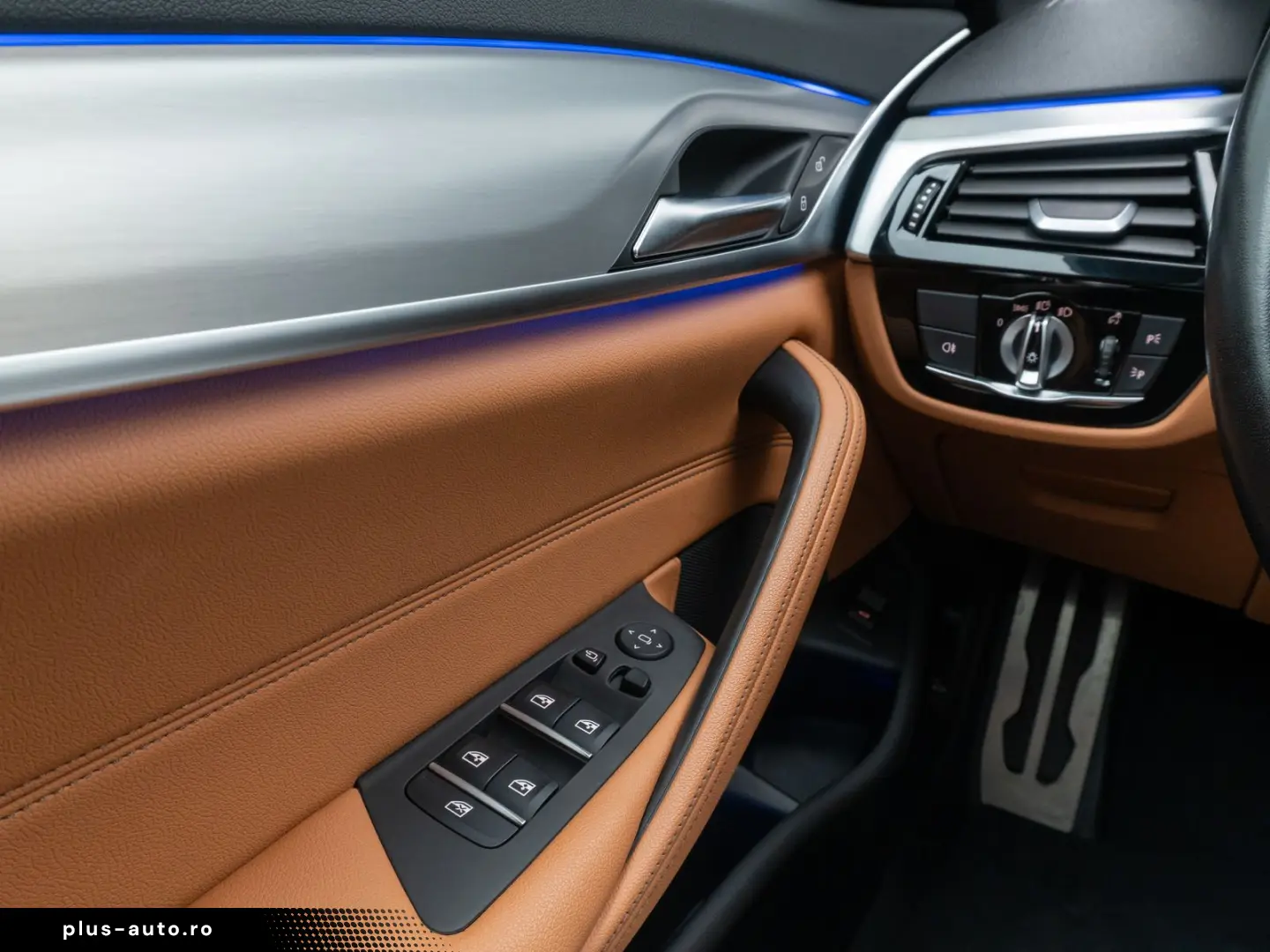 BMW 530d xD M Sport Panorama Kamera Laser HUD HiFi