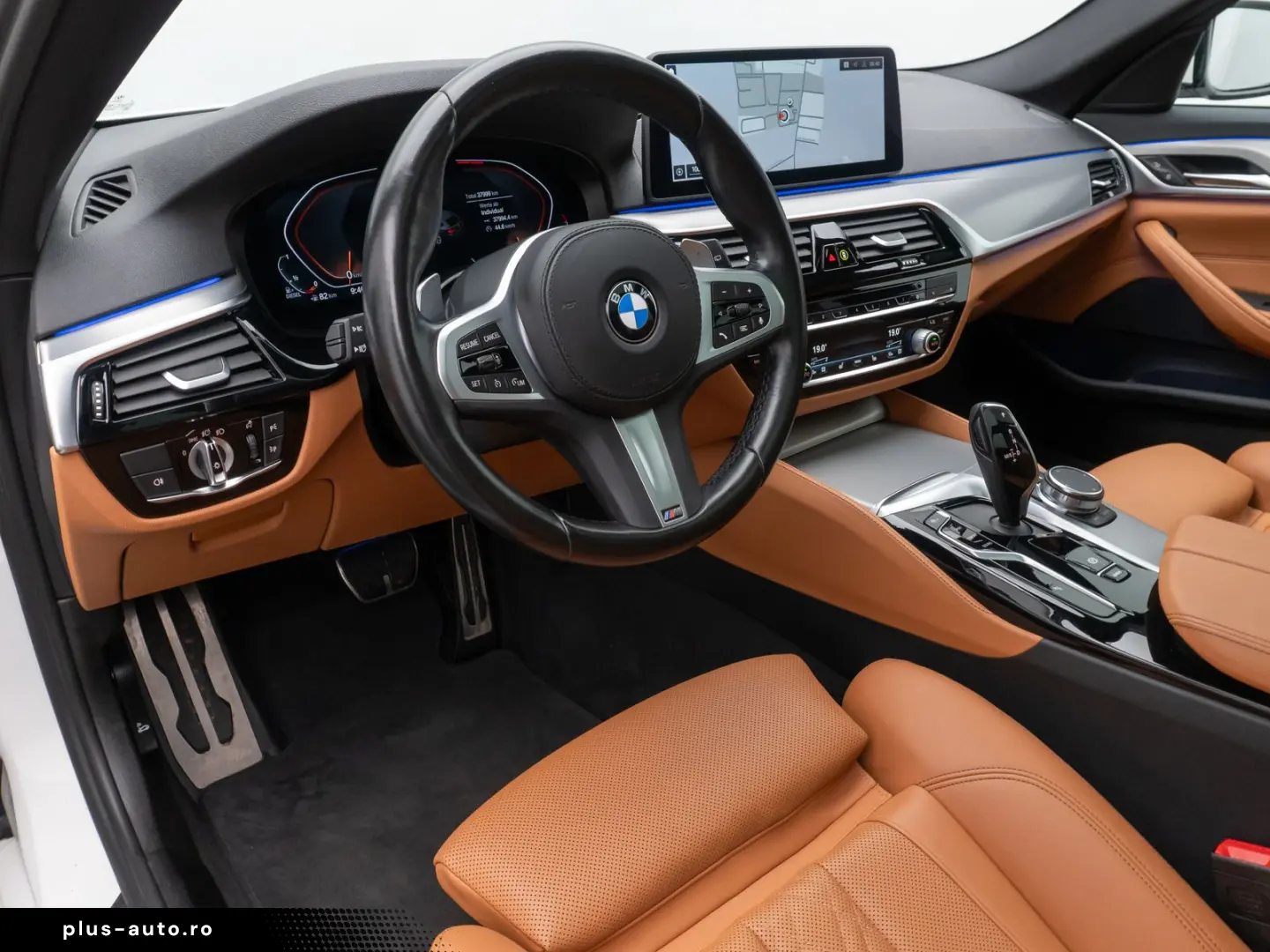 BMW 530d xD M Sport Panorama Kamera Laser HUD HiFi