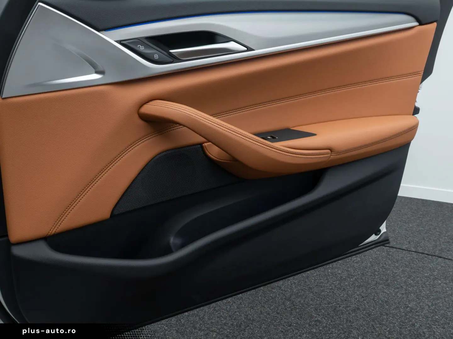 BMW 530d xD M Sport Panorama Kamera Laser HUD HiFi