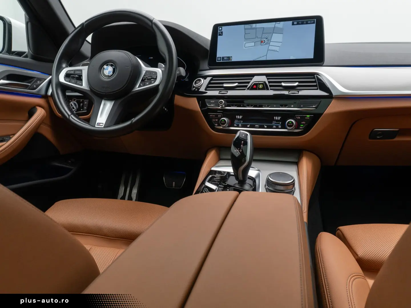 BMW 530d xD M Sport Panorama Kamera Laser HUD HiFi