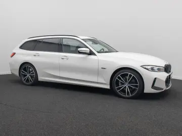 BMW 330e M Sport HUD H K DAB Kamera Alarm AHK 19Zoll