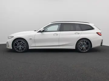 BMW 330e M Sport HUD H K DAB Kamera Alarm AHK 19Zoll