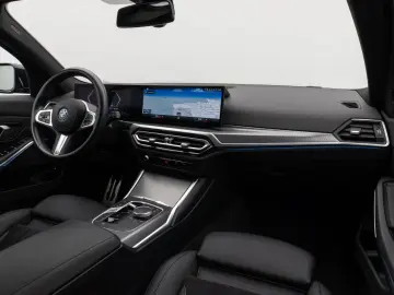BMW 330e M Sport Kamera DAB H K DrivA Stop&Go 19Zoll