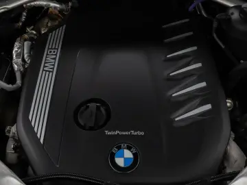 BMW X5 xD30d M Sport Kamera HUD DAB HiFi AHK Alarm