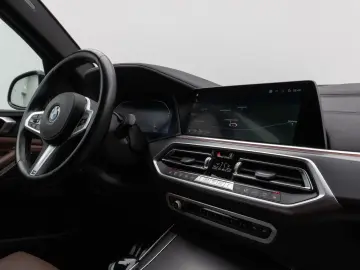 BMW X5 xD30d M Sport Kamera HUD DAB HiFi AHK Alarm