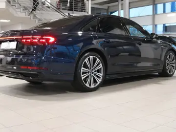 AUDI A8 55 TFSI quattro S line  Pano B&O Standhzg.
