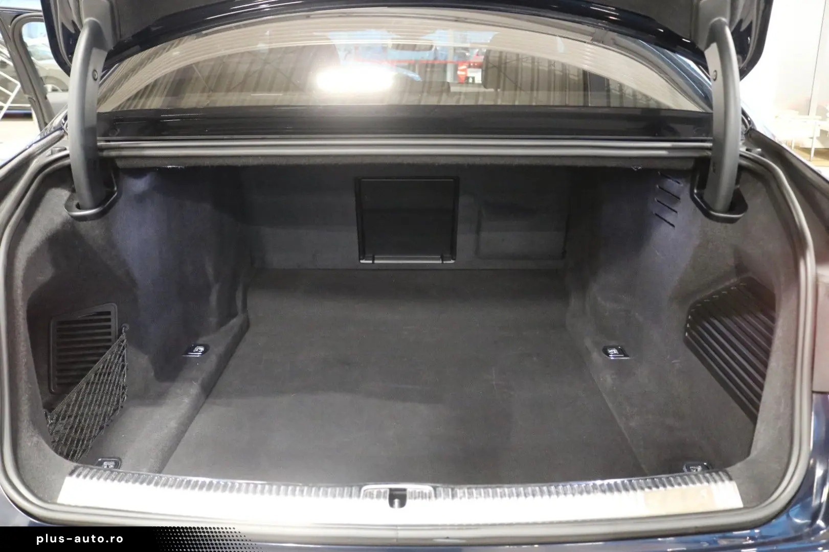 AUDI A8 55 TFSI quattro S line  Pano B&O Standhzg.