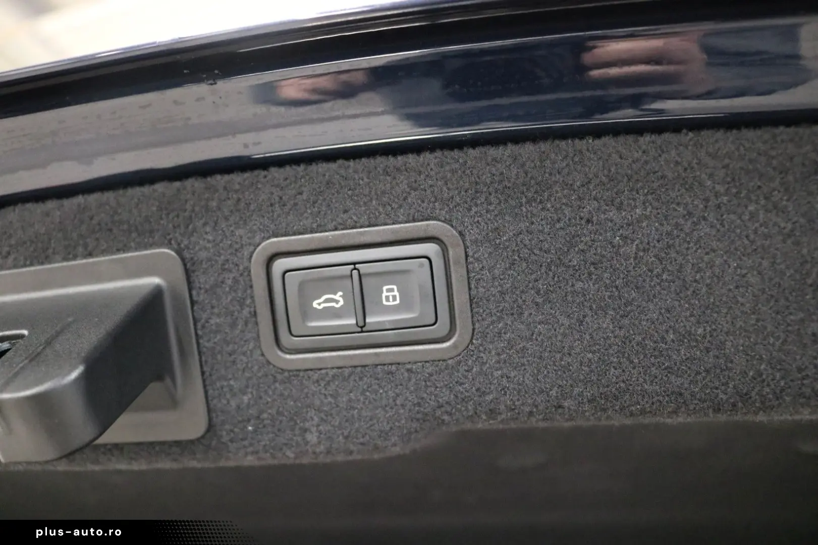 AUDI A8 55 TFSI quattro S line  Pano B&O Standhzg.