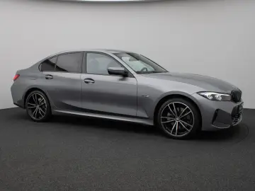 BMW 330e M Sport Kamera HUD DAB H K DrivAssis 19Zoll