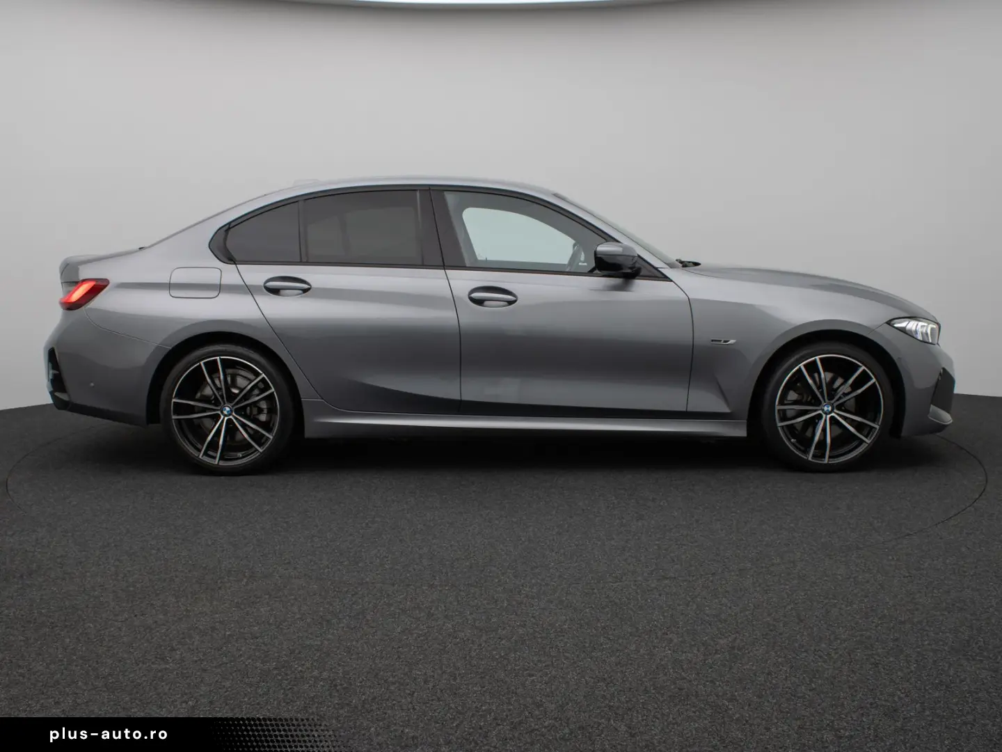 BMW 330e M Sport Kamera HUD DAB H K DrivAssis 19Zoll