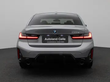 BMW 330e M Sport Kamera HUD DAB H K DrivAssis 19Zoll