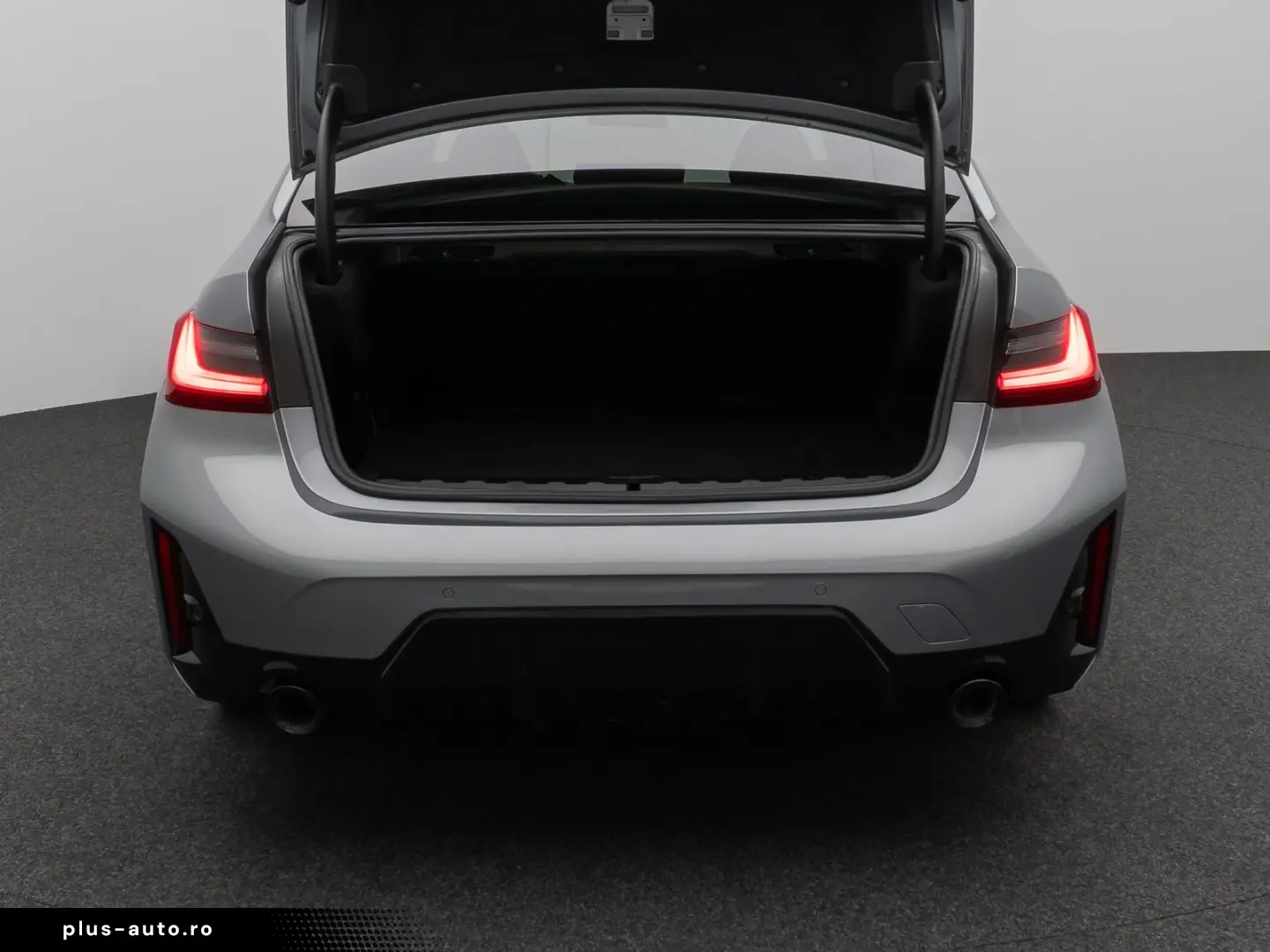 BMW 330e M Sport Kamera HUD DAB H K DrivAssis 19Zoll