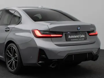BMW 330e M Sport Kamera HUD DAB H K DrivAssis 19Zoll