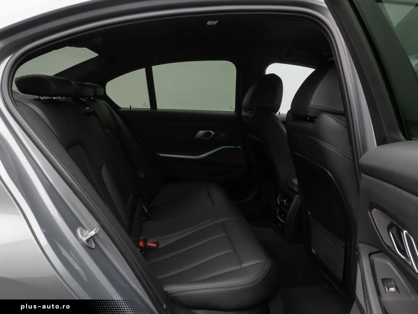 BMW 330e M Sport Kamera HUD DAB H K DrivAssis 19Zoll