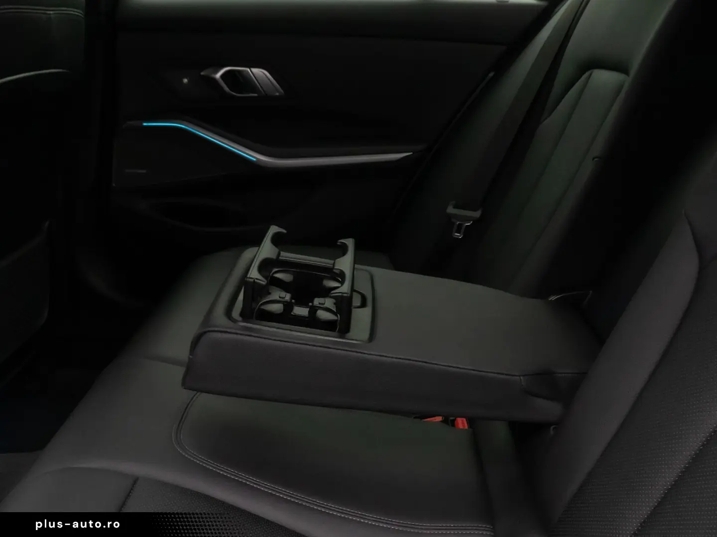 BMW 330e M Sport Kamera HUD DAB H K DrivAssis 19Zoll