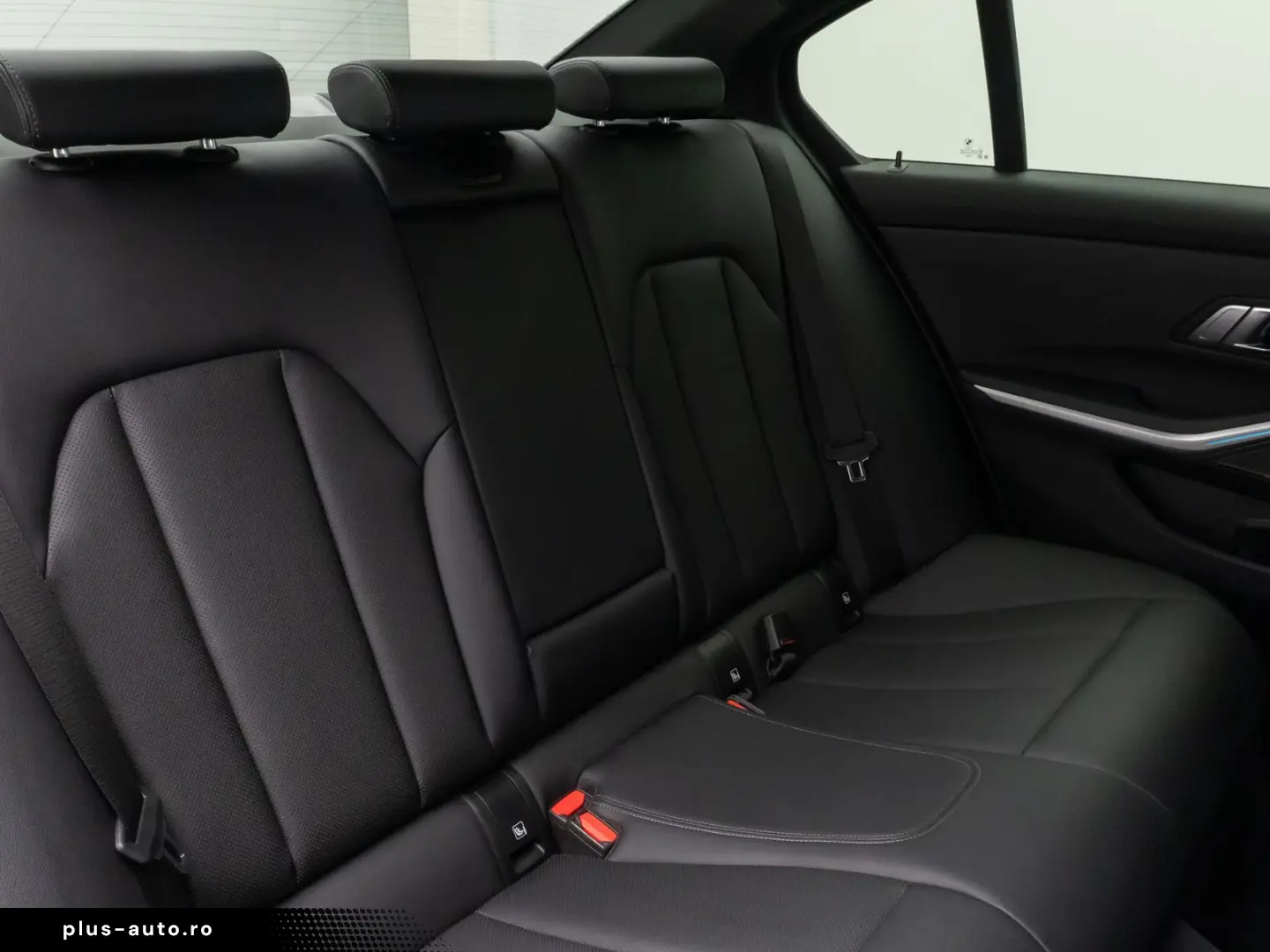 BMW 330e M Sport Kamera HUD DAB H K DrivAssis 19Zoll