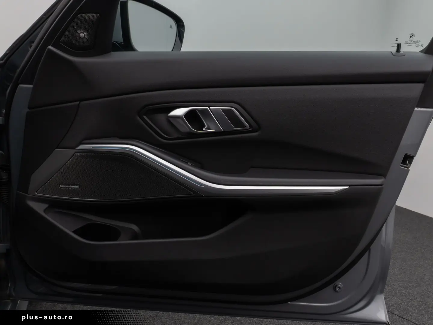 BMW 330e M Sport Kamera HUD DAB H K DrivAssis 19Zoll