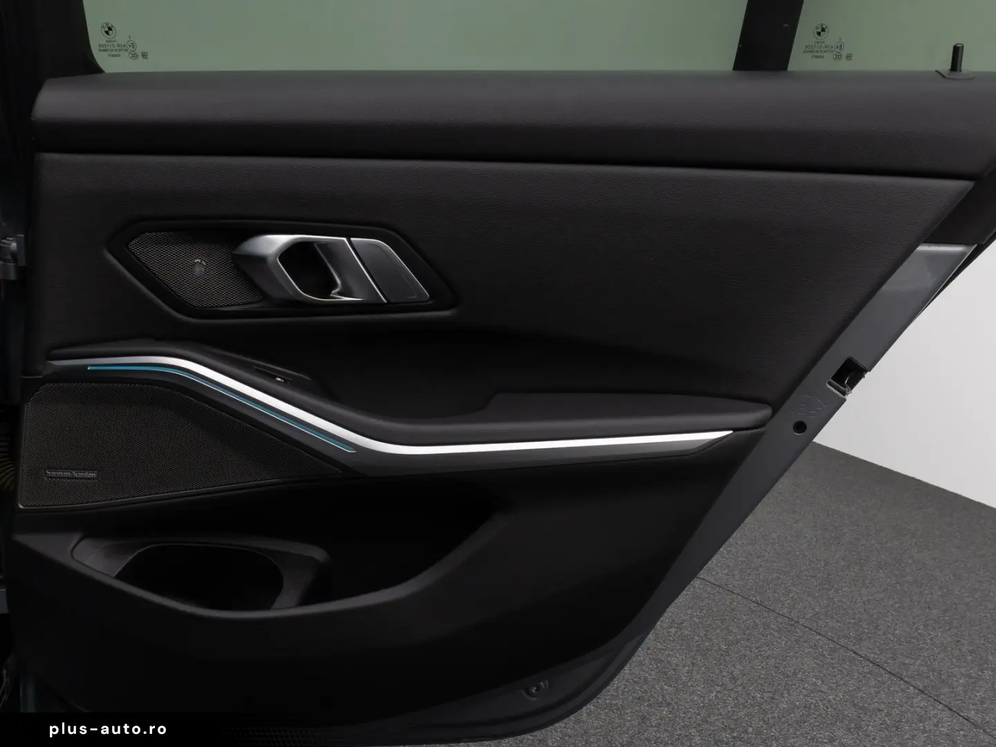 BMW 330e M Sport Kamera HUD DAB H K DrivAssis 19Zoll