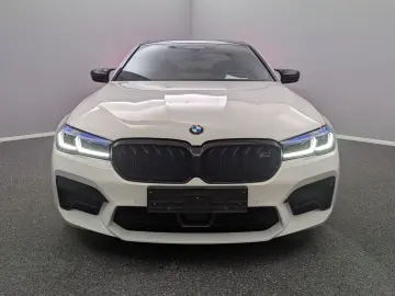 BMW M5 Competition CARBONDACH U-FREI DEUTSCH SITZKLI