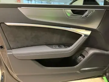 AUDI A7 Sportback 55 TFSI e S Line Matrix Memory B&O