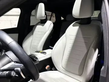 MERCEDES-BENZ GLC 300 d Cp.4M  AMG