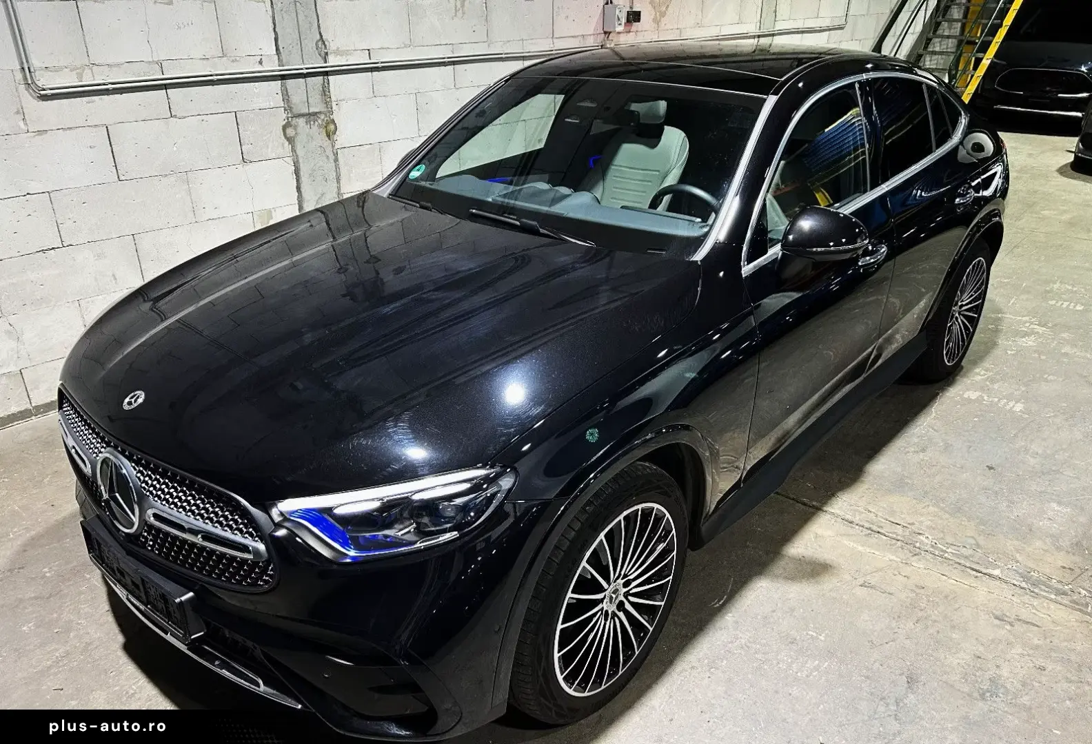 MERCEDES-BENZ GLC 300 d Cp.4M  AMG