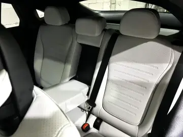 MERCEDES-BENZ GLC 300 d Cp.4M  AMG