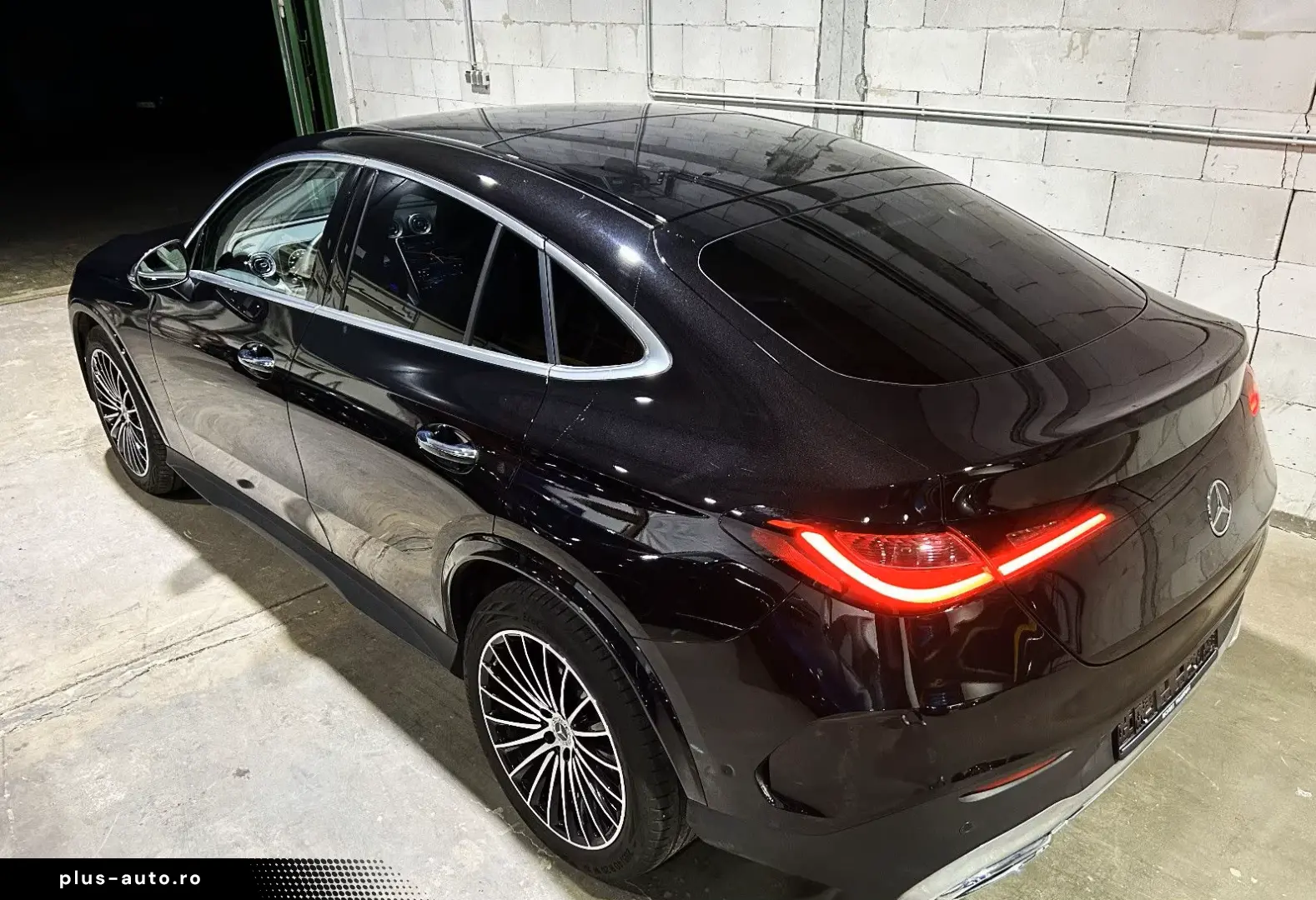 MERCEDES-BENZ GLC 300 d Cp.4M  AMG