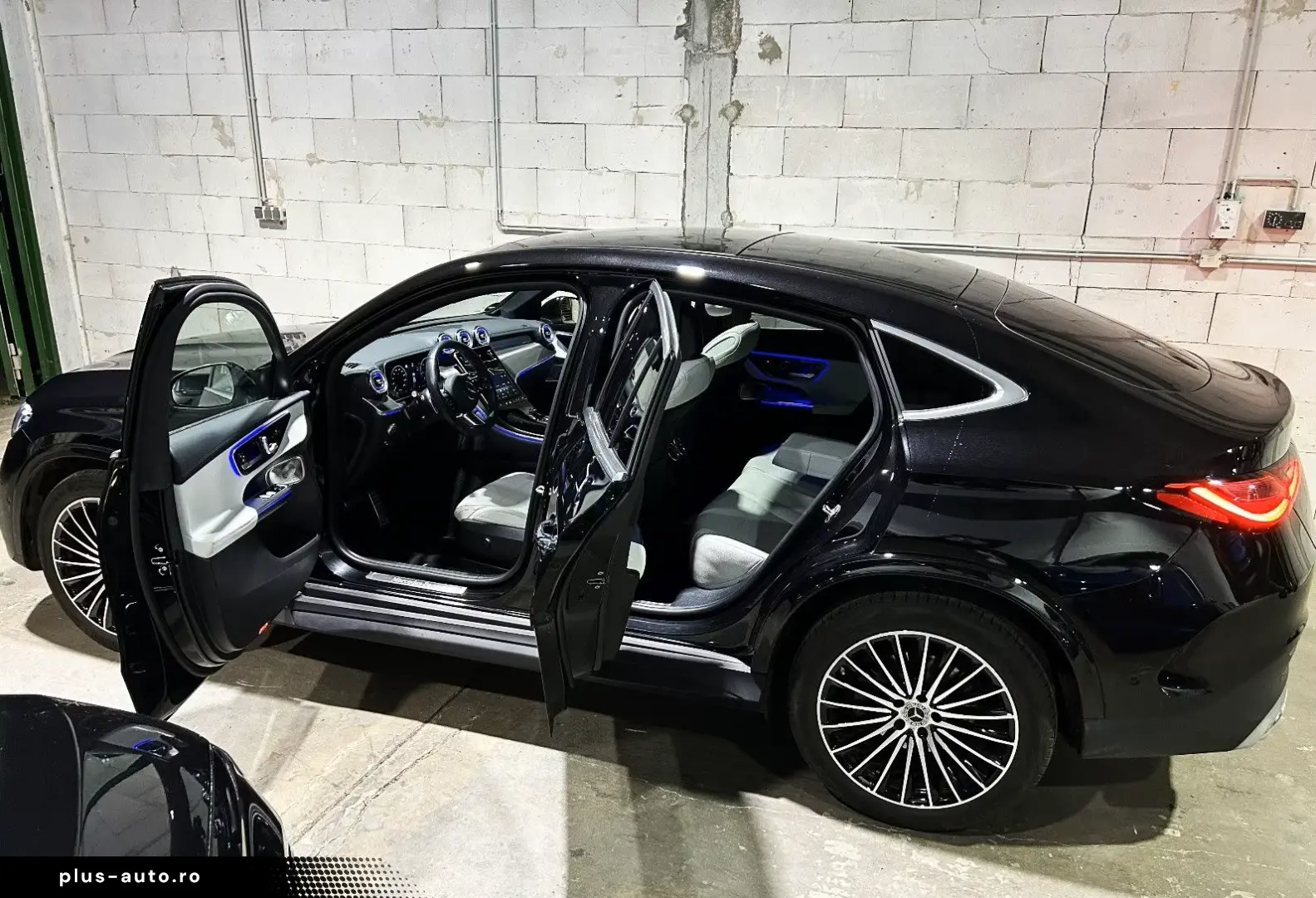 MERCEDES-BENZ GLC 300 d Cp.4M  AMG