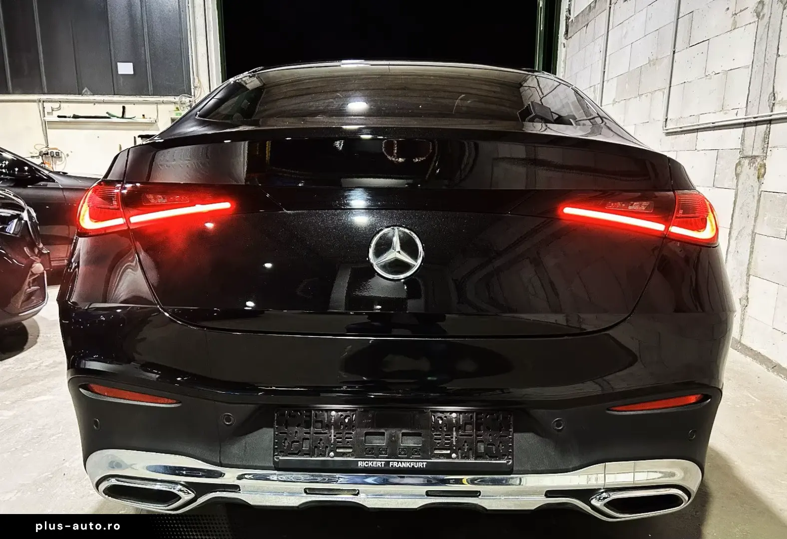 MERCEDES-BENZ GLC 300 d Cp.4M  AMG