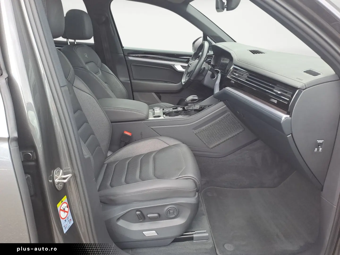 VW Touareg 3.0 V6 TDI 4Motion tiptronic R Line