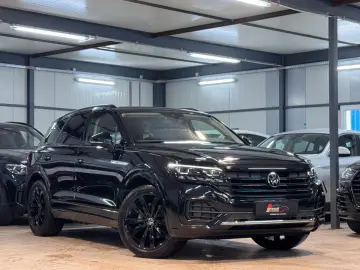 VW Touareg 4M R LINE DYN VIR AHK MTRX BLACK STHZ