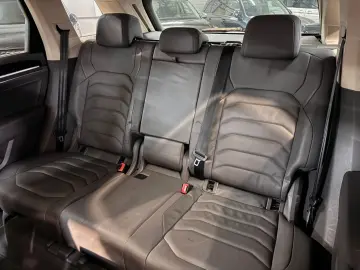 VW Touareg 4M R LINE DYN VIR AHK MTRX BLACK STHZ