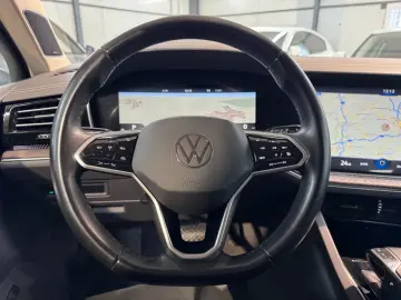 VW Touareg 4M R LINE DYN VIR AHK MTRX BLACK STHZ