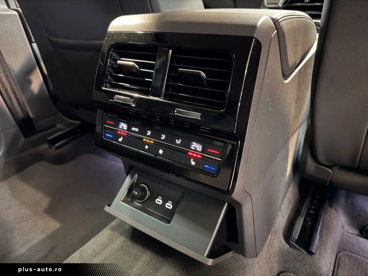 VW Touareg 4M R LINE DYN VIR AHK MTRX BLACK STHZ