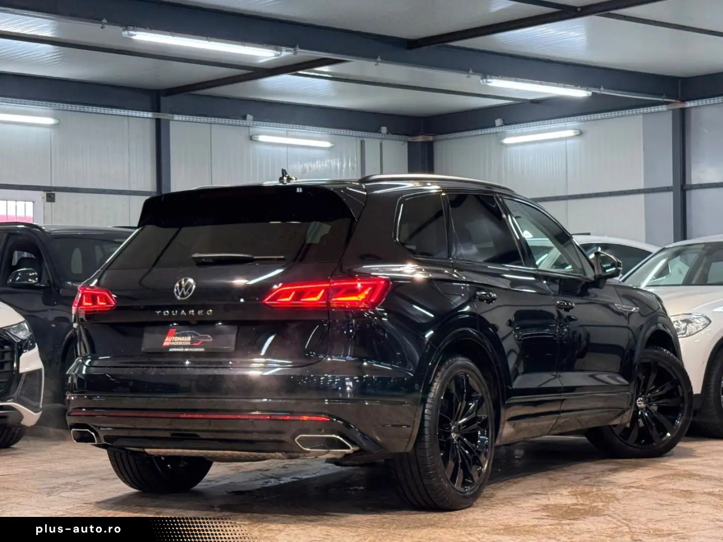VW Touareg 4M R LINE DYN VIR AHK MTRX BLACK STHZ