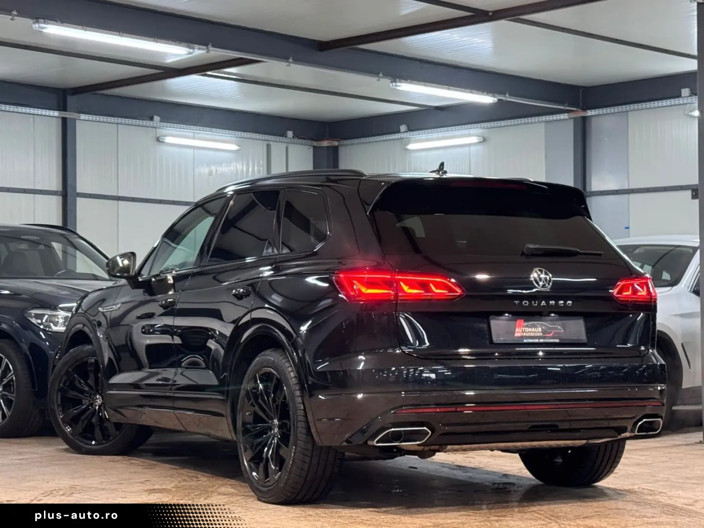 VW Touareg 4M R LINE DYN VIR AHK MTRX BLACK STHZ