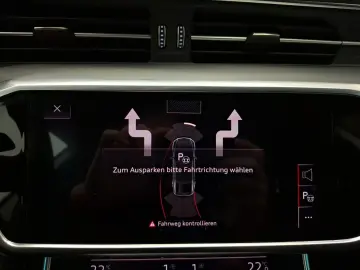 AUDI A7 Sportback 55 TFSIe Q S LINE BuO AHK PANO HuD