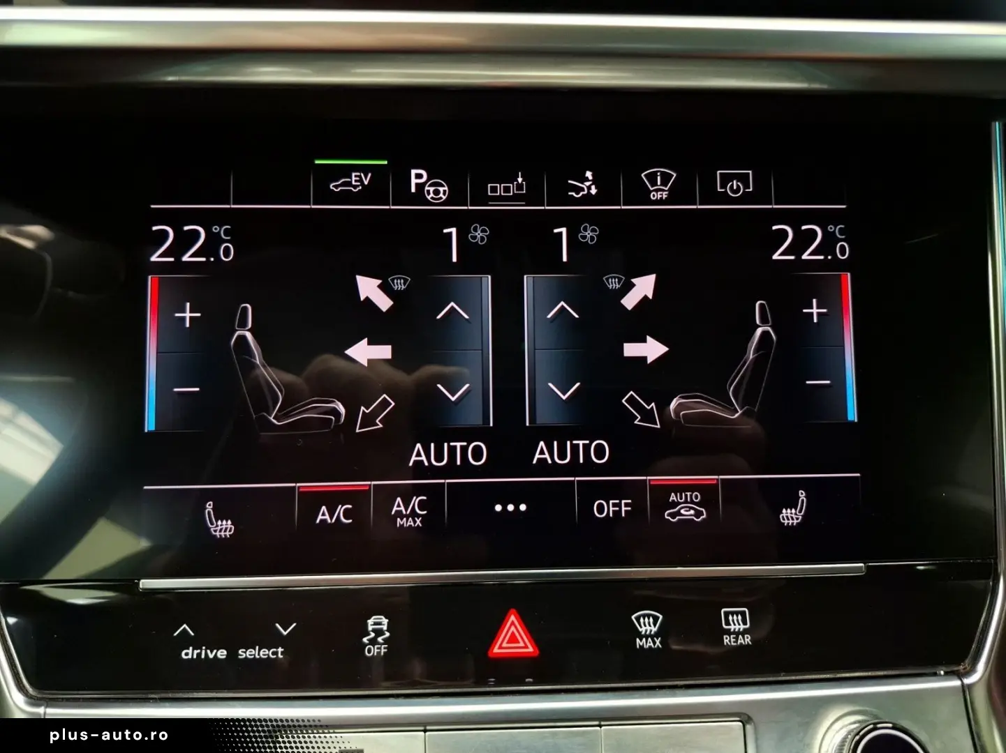 AUDI A7 Sportback 55 TFSIe Q S LINE BuO AHK PANO HuD