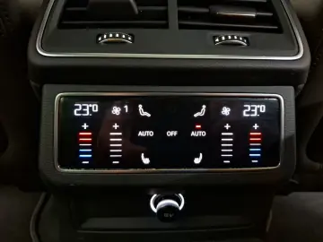 AUDI A7 Sportback 55 TFSIe Q S LINE BuO AHK PANO HuD