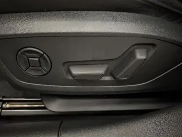 AUDI A7 Sportback 55 TFSIe Q S LINE BuO AHK PANO HuD