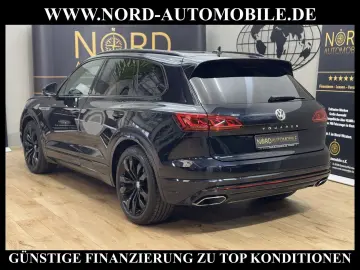 VW Touareg 4MOT 3.0 TDI R-Line Black Style UPE 106