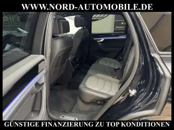 VW Touareg 4MOT 3.0 TDI R-Line Black Style UPE 106