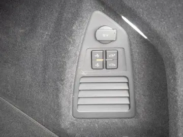 VW Touareg R-Line 3 0 l V6 TDI 4M PANO MATRIX-LED