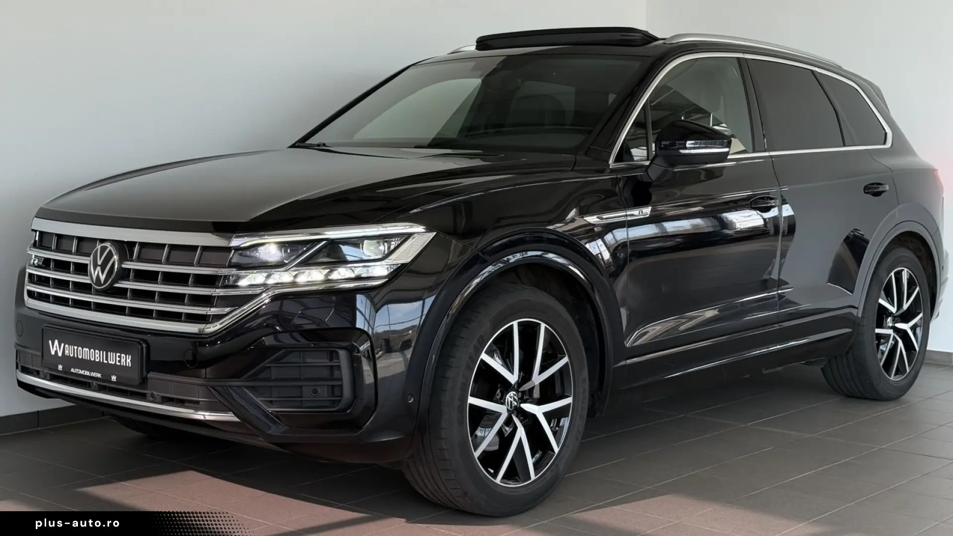 VW Touareg R-Line 4M  PANO  LUFT  HUD  MATRIX  AHK