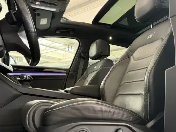 VW Touareg R-Line 4M  PANO  LUFT  HUD  MATRIX  AHK