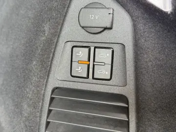 VW Touareg R-Line 4M  PANO  LUFT  HUD  MATRIX  AHK