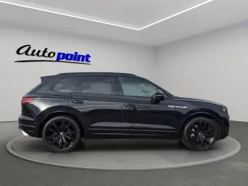 VW Touareg 3.0 TDI R-Line Black  MATRIX LUFT 21
