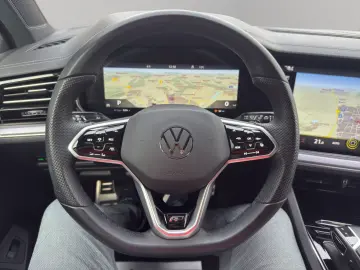 VW Touareg 3.0 TDI R-Line Black  MATRIX LUFT 21