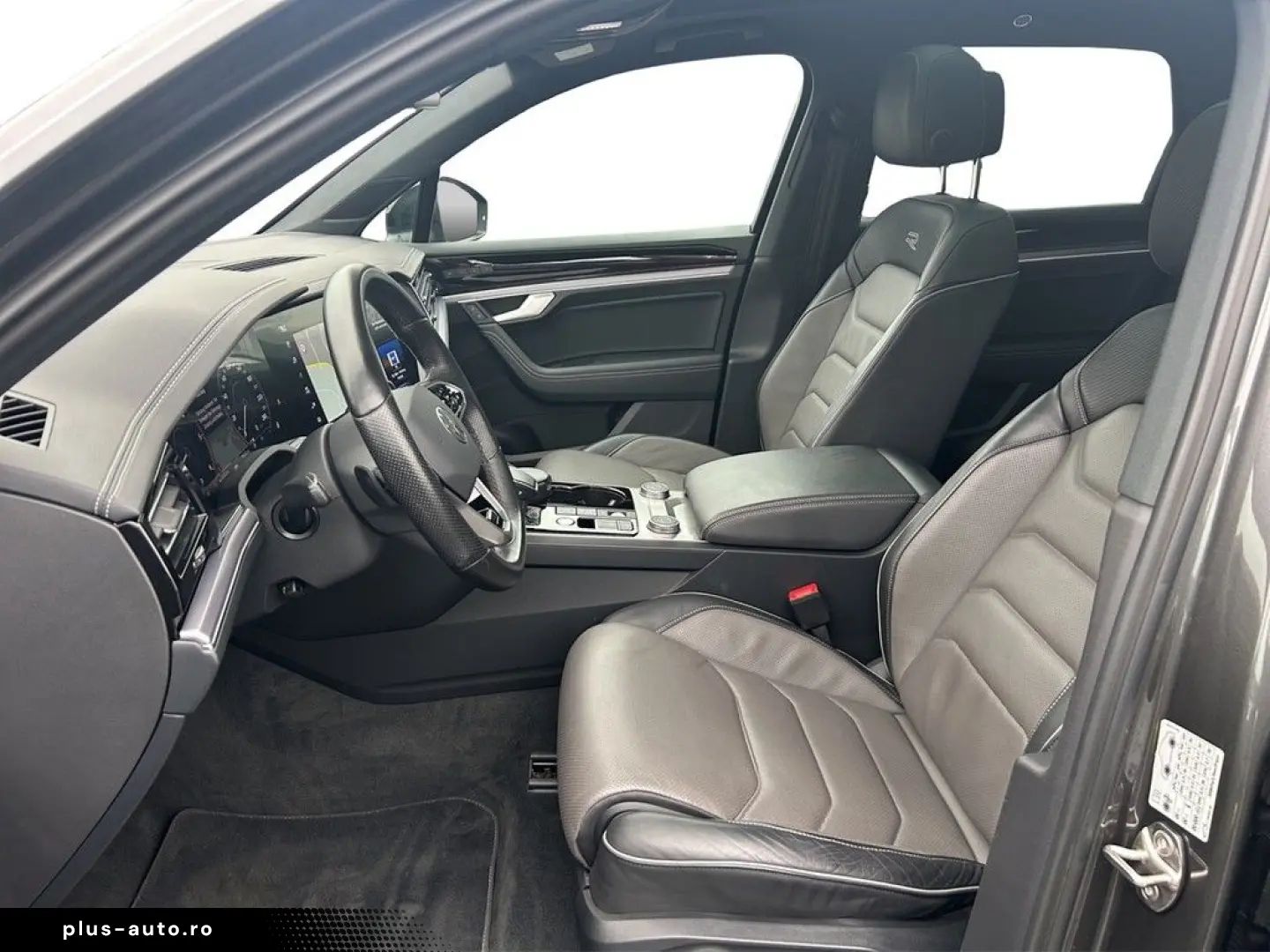 VW Touareg 3.0 V6 TDI Tiptronic 4Motion R-Line AHK